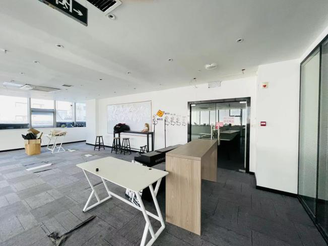 1768359491724352.png 圖片關鍵詞