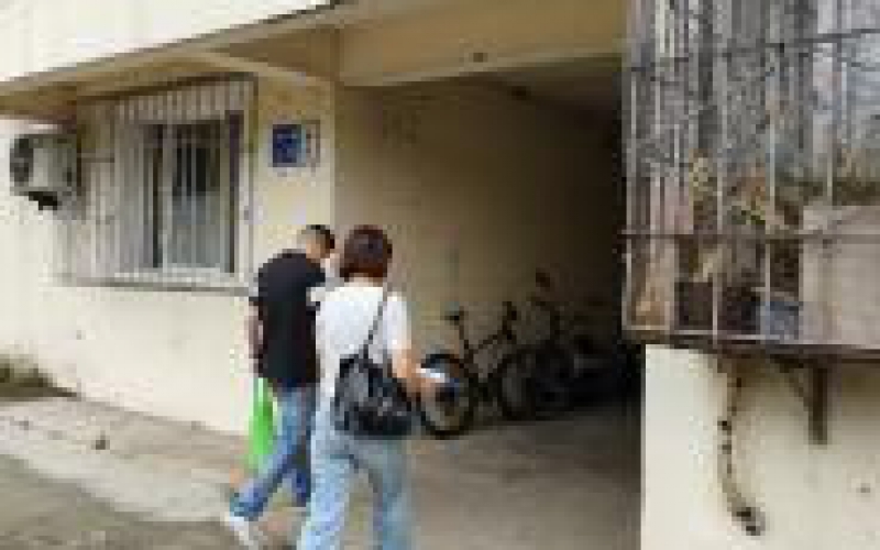 （降價）南明區(qū)新華路70號6棟3單元8樓附14號轉(zhuǎn)讓（持有方：貴州省機關(guān)事務(wù)管理局國有資產(chǎn)管理服務(wù)中心）（二次掛牌)